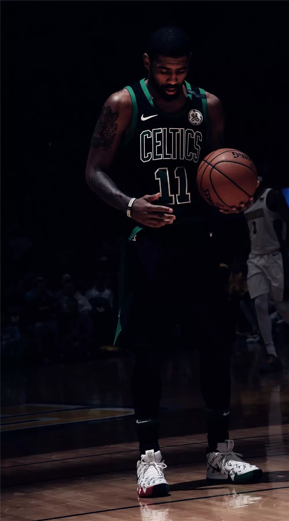 很多左脚进 很多左脚进