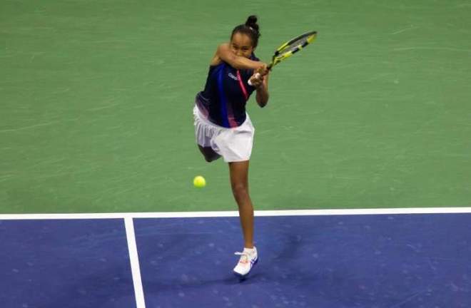 而是情绪化 而是情绪化