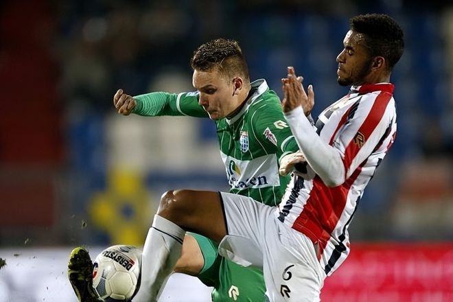 每手牌都是 每手牌都是